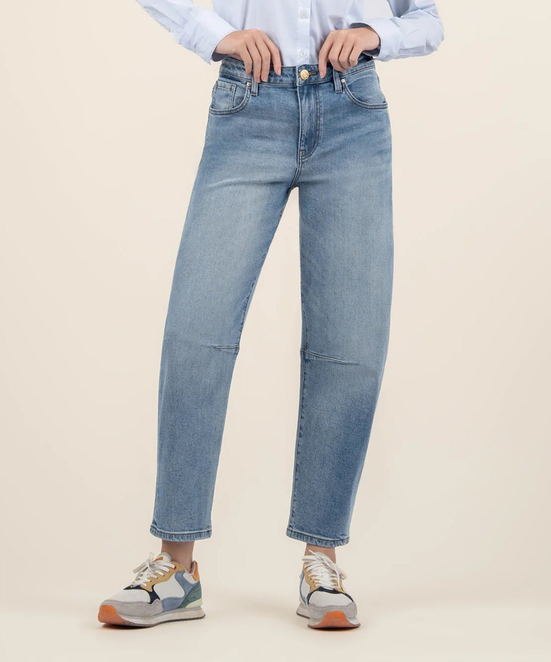 Ashley Barrel Jeans