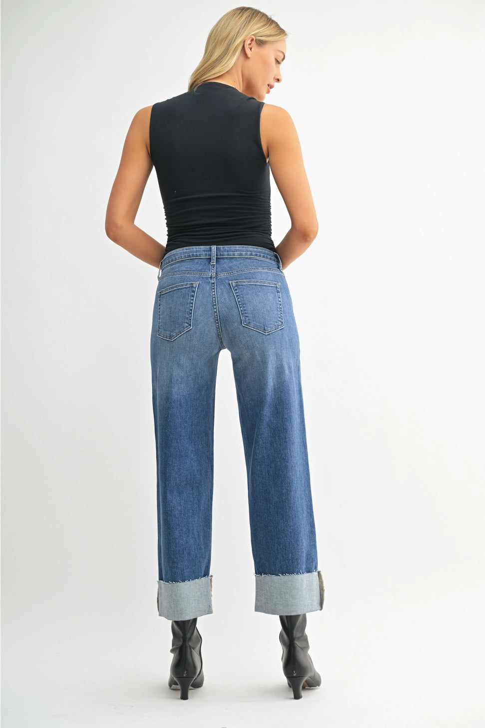 Scissor Cut Cuffed Jean