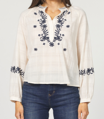Daisy Embroidered Buttonup