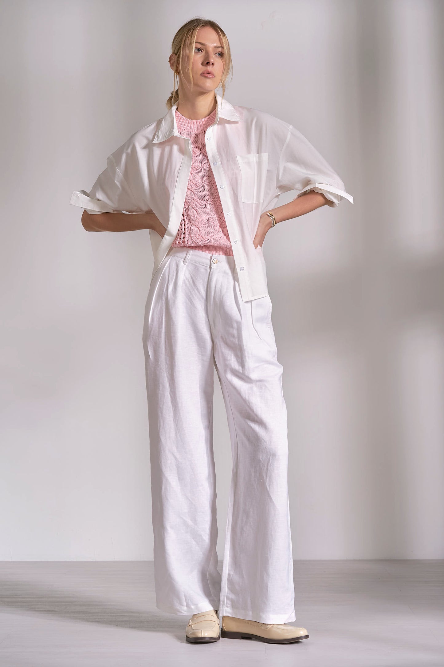 White Pleated Pants